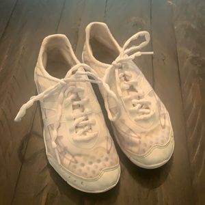 Nfinity Vengeance Cheer Shoes Youth